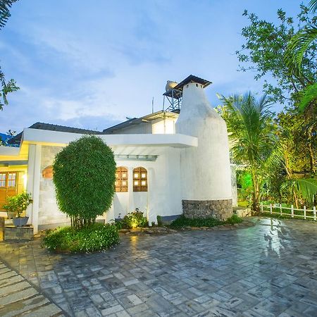 Mistletoe Homestay & Cafe Munnar Exterior photo